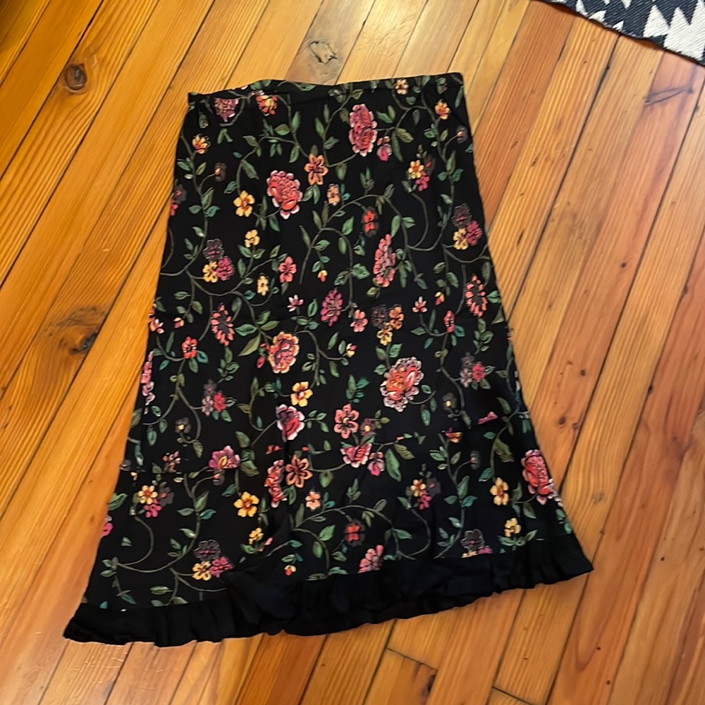 Putumayo Size small skirt